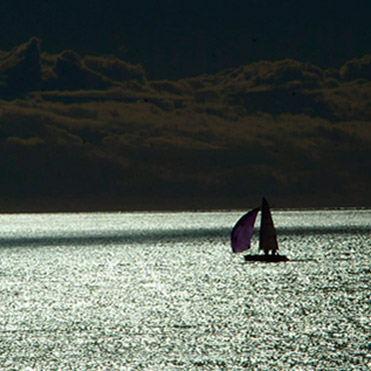 Velero Mar Mediterraneo